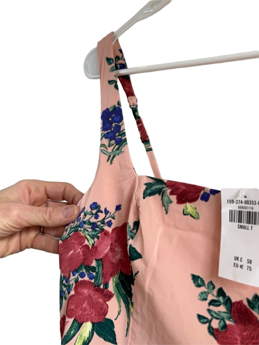 *NWT* ABERCROMBIE & FITCH Floral Dress - Picture 7 of 17